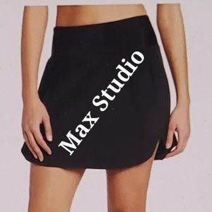 Max Studio Performance black fully lined shorts skort. Sz:M NWOT